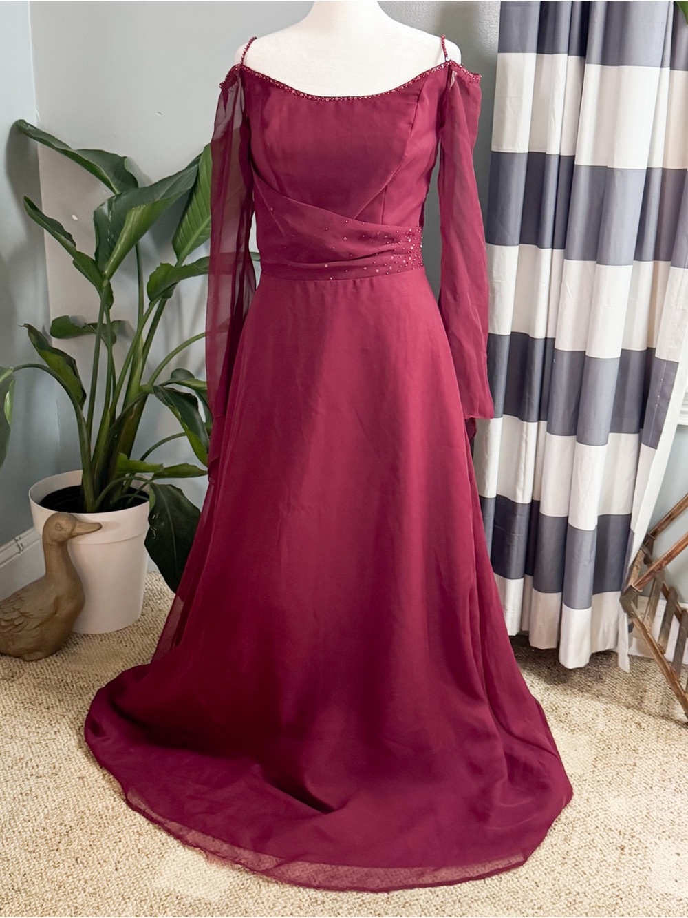 Title: Mori Lee Burgundy Formal Gown Size 11/12 Chiffon Evening Prom Dress - Picture 2 of 13
